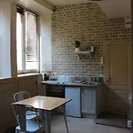 Le Petit Beurre Beaune (Cote d'Or)