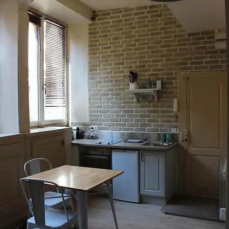 Le Petit Beurre - En Hypercentre De Beaune (Cote d'Or)